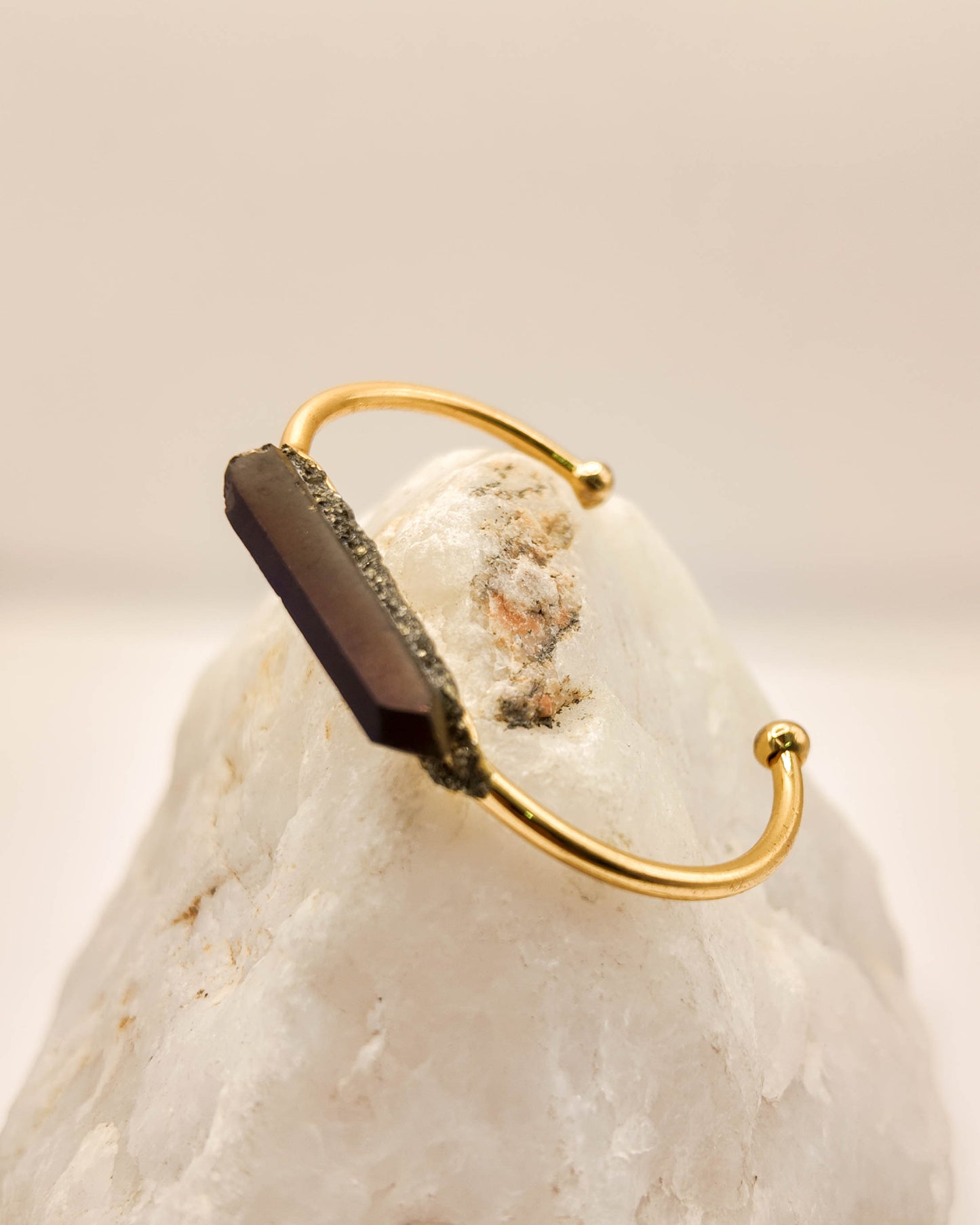 Royal Quartz Bangle